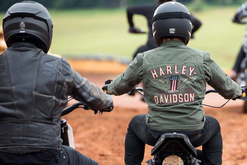 Lederjacken besticken Bikerjacken besticken